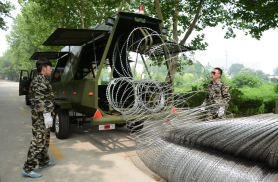 Mobile Security Razor Wire Barrier