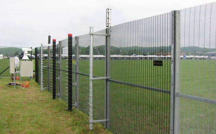 358 mesh fence